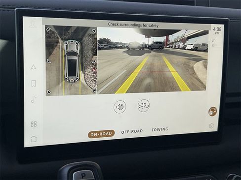 Used 2024 Land Rover Defender 130 X-Dynamic SE image 37