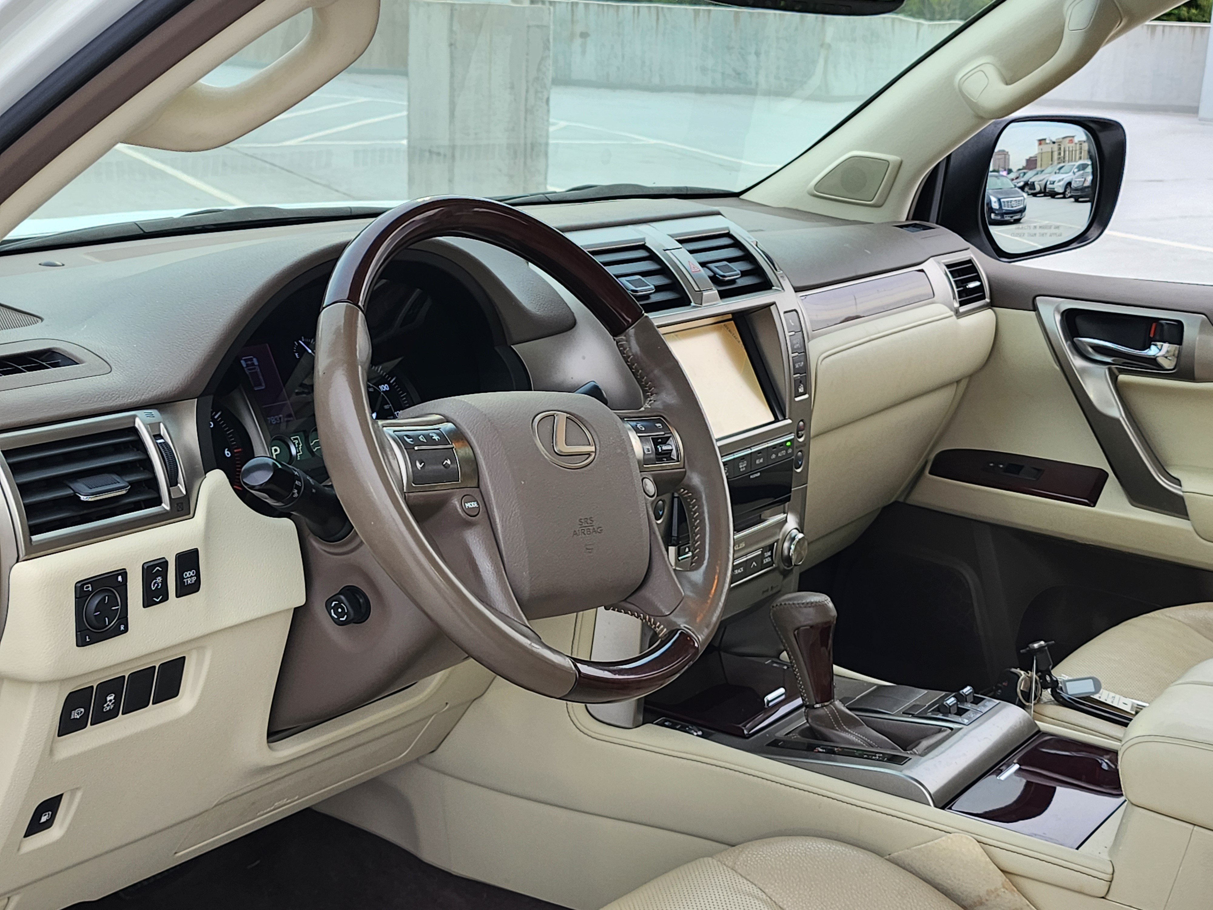 Used 2019 Lexus GX 460 Premium w/ Premium Package AWD/4WD image 11