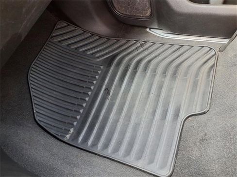 Used 2022 Chevrolet Silverado 2500 LTZ w/ LTZ Convenience Package image 32