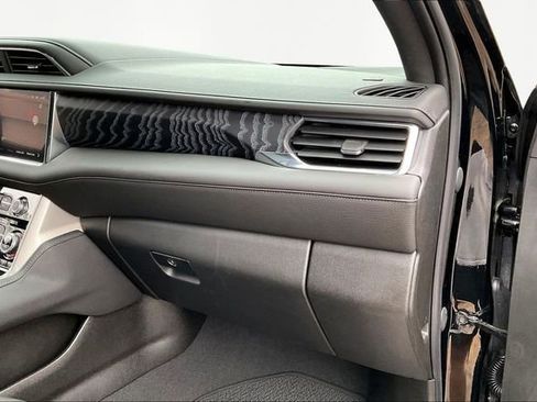 Used 2023 GMC Yukon Denali image 19