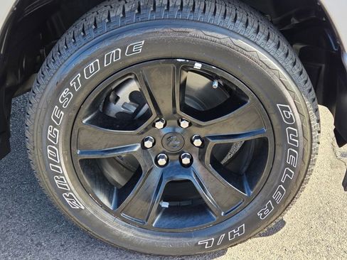Used 2023 RAM 1500 Big Horn RWD image 9