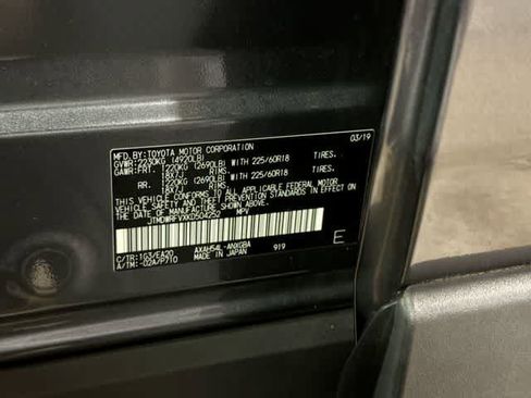 Used 2019 Toyota RAV4 Limited w/ Carpet Mat Package AWD/4WD image 14