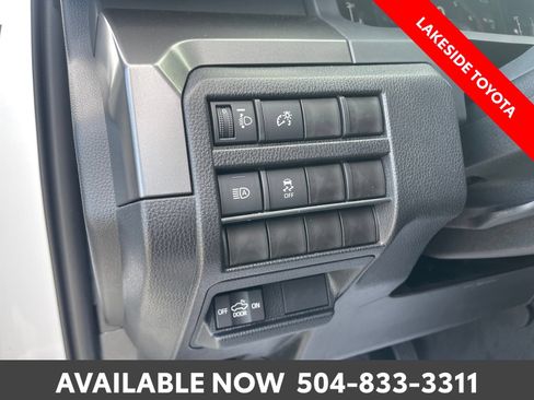 Certified 2026 Toyota Tacoma SR5 AWD/4WD image 26