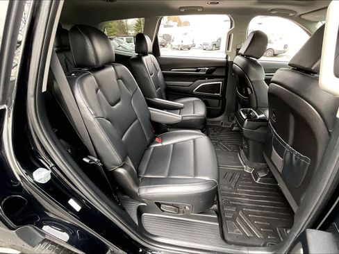 Used 2023 Kia Telluride S w/ S Sunroof Package image 19