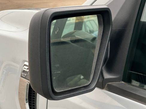 Used 2021 Ford F150 XLT AWD/4WD image 27