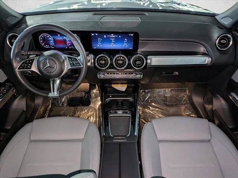 Used 2026 Mercedes-Benz GLB 250 image 18