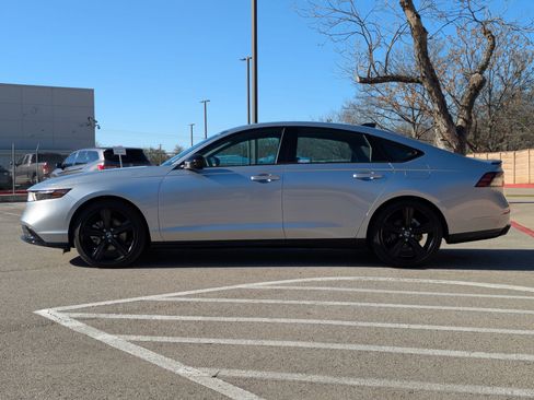 Certified 2025 Honda Accord Sport image 7