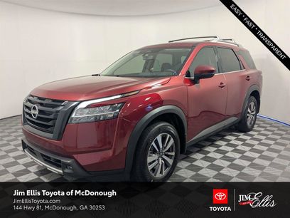 Used 2023 Nissan Pathfinder SL w/ Lighting Package (N92)