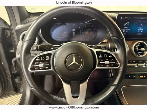 Used 2022 Mercedes-Benz GLC 300 4MATIC image 26