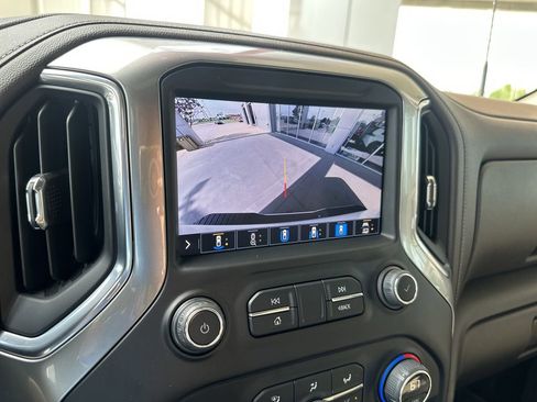 Used 2022 Chevrolet Silverado 2500 LTZ w/ Z71 Chrome Sport Edition AWD/4WD image 36