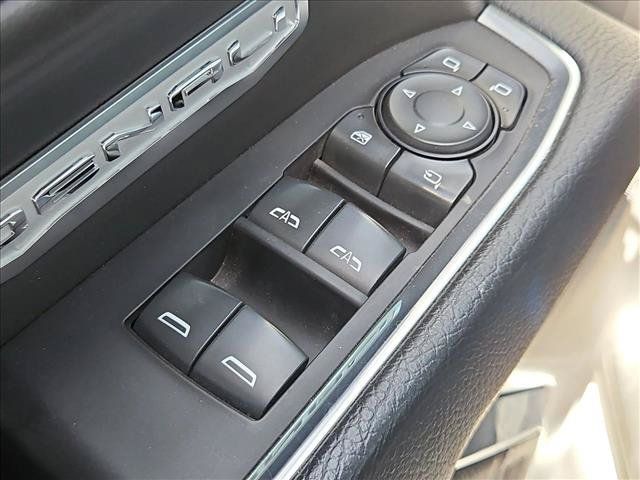 Used 2023 GMC Sierra 1500 Denali AWD/4WD image 12