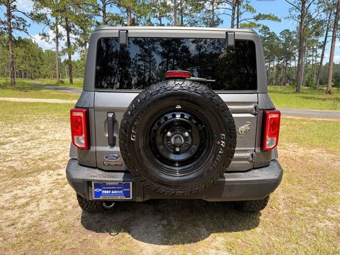 Used 2023 Ford Bronco Black Diamond AWD/4WD image 4
