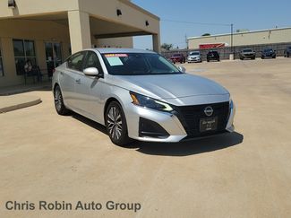 Used 2023 Nissan Altima 2.5 SV FWD video 1