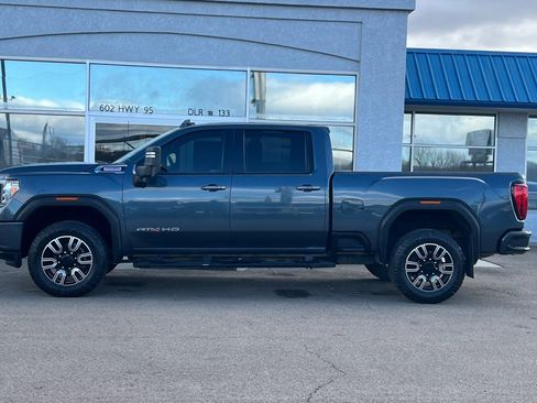Used 2020 GMC Sierra 2500 AT4 w/ AT4 Premium Package AWD/4WD image 8