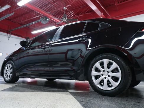 Used 2023 Toyota Corolla LE image 33