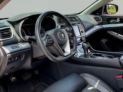 Used 2017 Nissan Maxima 3.5 SL FWD image 17