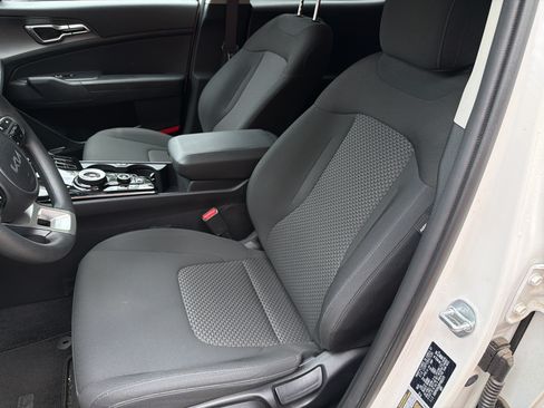 Certified 2023 Kia Sportage LX FWD image 14