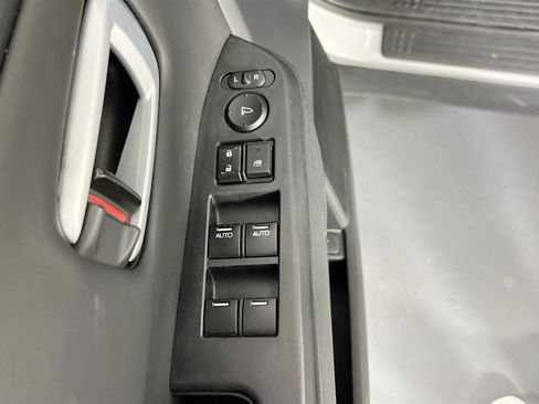 Used 2014 Honda Pilot EX-L image 17