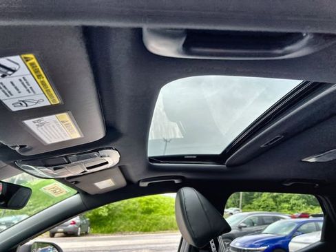 Used 2024 Hyundai Santa Cruz Limited image 11