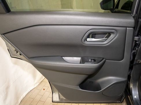 New 2026 Nissan Rogue SV image 17