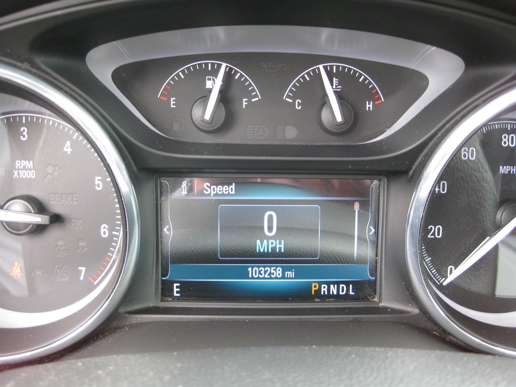 Used 2019 Buick Envision Essence FWD image 15