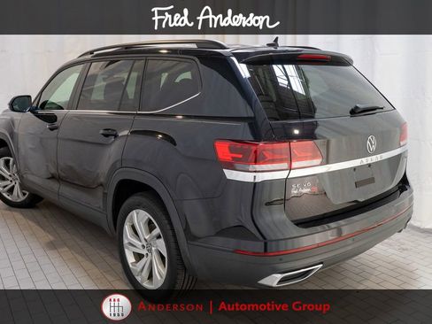 Used 2021 Volkswagen Atlas SE AWD/4WD image 3