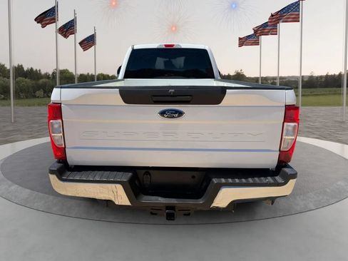 Used 2022 Ford F250 XL w/ Power Equipment Group AWD/4WD image 7