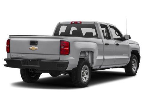Used 2019 Chevrolet Silverado 1500 LT AWD/4WD image 2