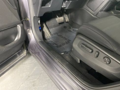 Used 2019 Honda CR-V EX image 25