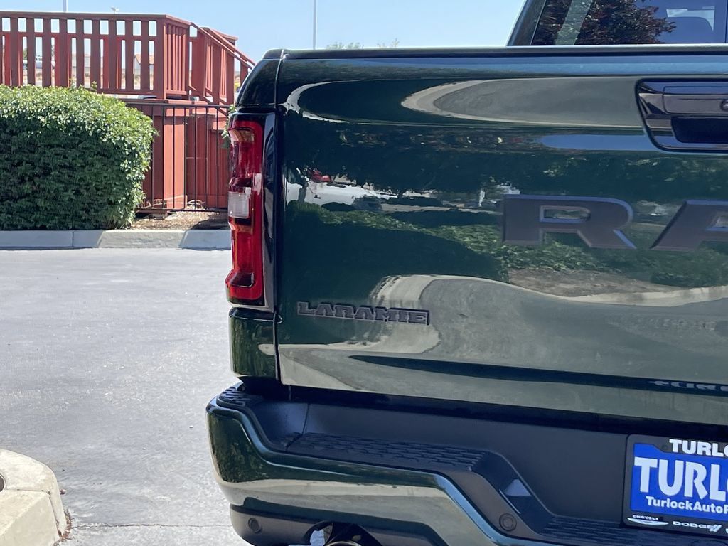New 2026 RAM 1500 Laramie w/ Night Edition AWD/4WD image 10