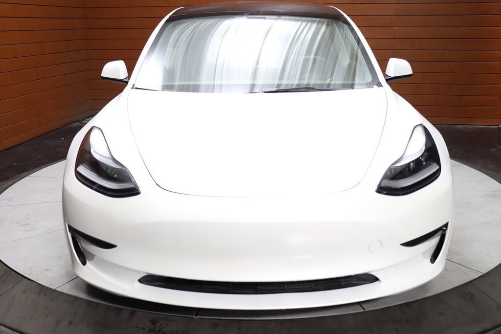Used 2023 Tesla Model 3 Standard Range RWD image 2