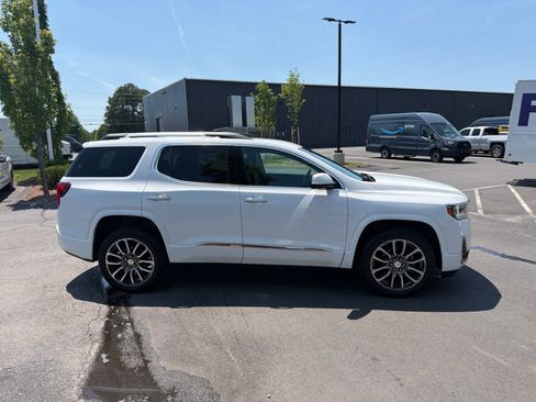 Used 2020 GMC Acadia Denali AWD/4WD image 4
