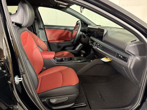 New 2026 Kia K4 EX FWD image 16