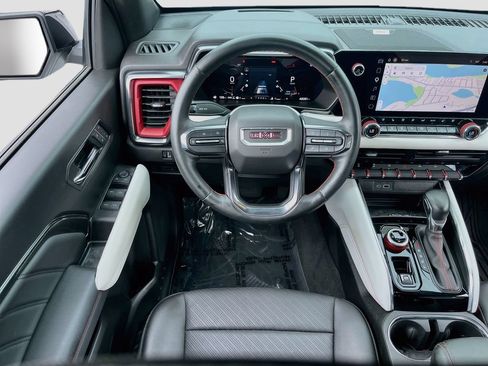 Used 2024 GMC Canyon AT4X AWD/4WD image 23