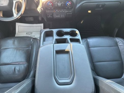 Used 2020 Chevrolet Silverado 1500 LT w/ All-Star Edition image 22