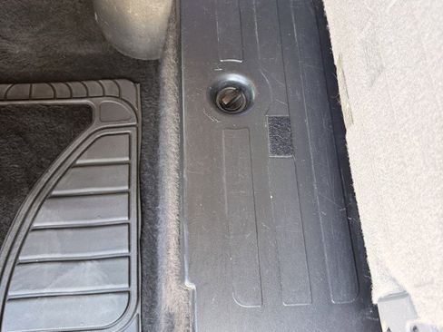 Used 2014 Toyota Tacoma 2WD Access Cab w/ Convenience Package image 33