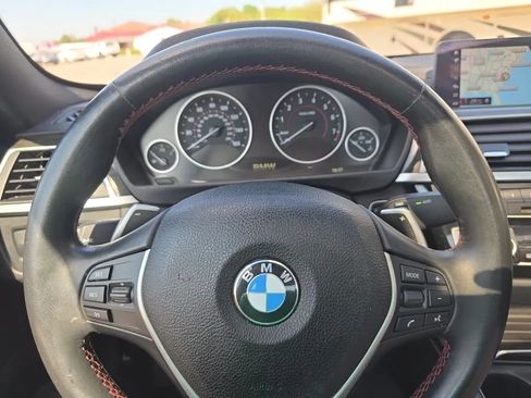 Used 2020 BMW 430i Coupe w/ Convenience Package RWD image 16