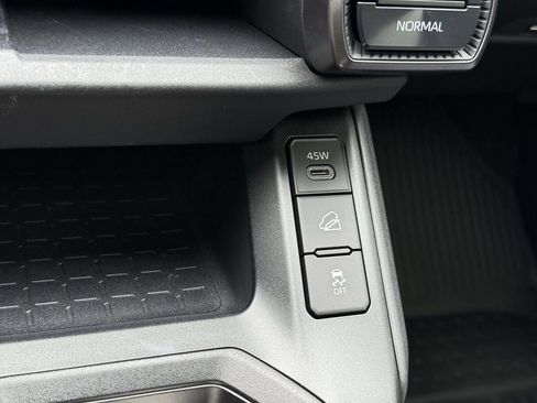 Used 2026 Toyota RAV4 XSE w/ Weather Package AWD/4WD image 26