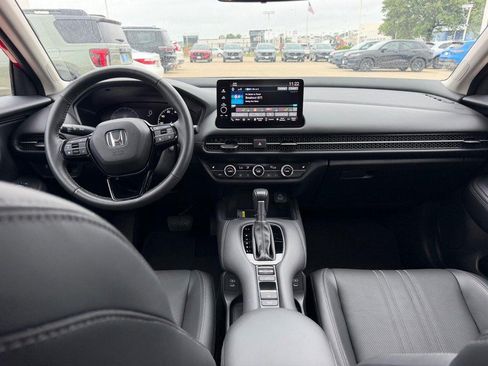 Used 2024 Honda HR-V EX-L image 10