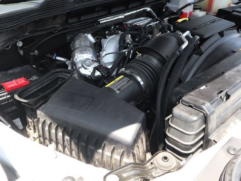 Used 2022 Chevrolet Silverado 2500 LT w/ Convenience Package AWD/4WD image 13