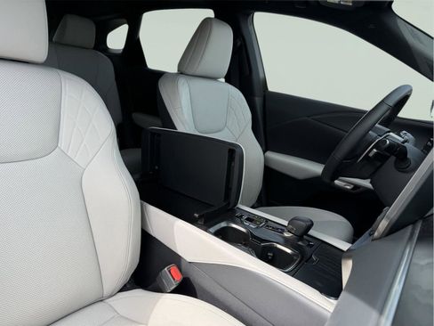 Used 2025 Lexus RX 350 Premium w/ Accessory Package image 27