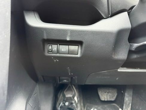 Used 2023 Toyota RAV4 XLE image 20