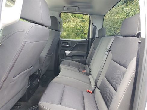 Used 2018 Chevrolet Silverado 1500 LT image 23