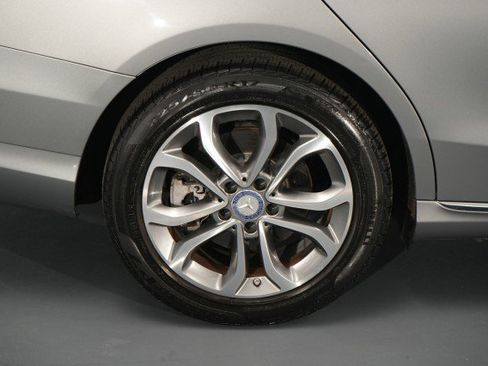 Used 2016 Mercedes-Benz C 300 4MATIC Sedan image 21