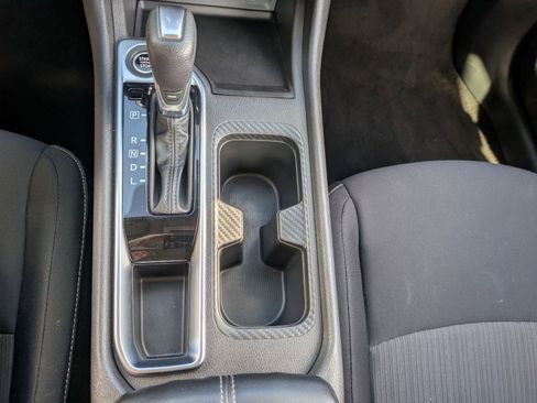 Used 2024 Nissan Sentra SV image 28