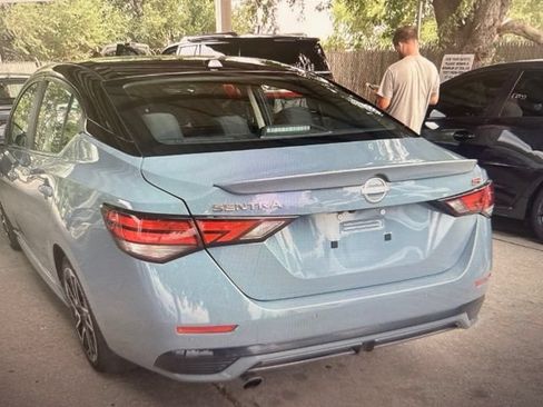 Used 2025 Nissan Sentra SR FWD image 2