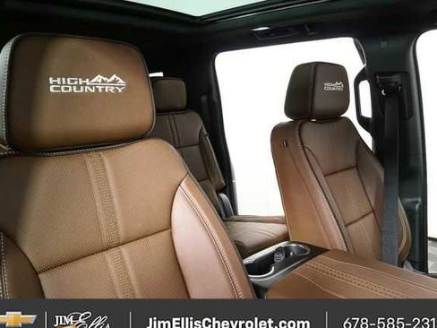 New 2026 Chevrolet Suburban High Country w/ Sun And Tow Package image 22