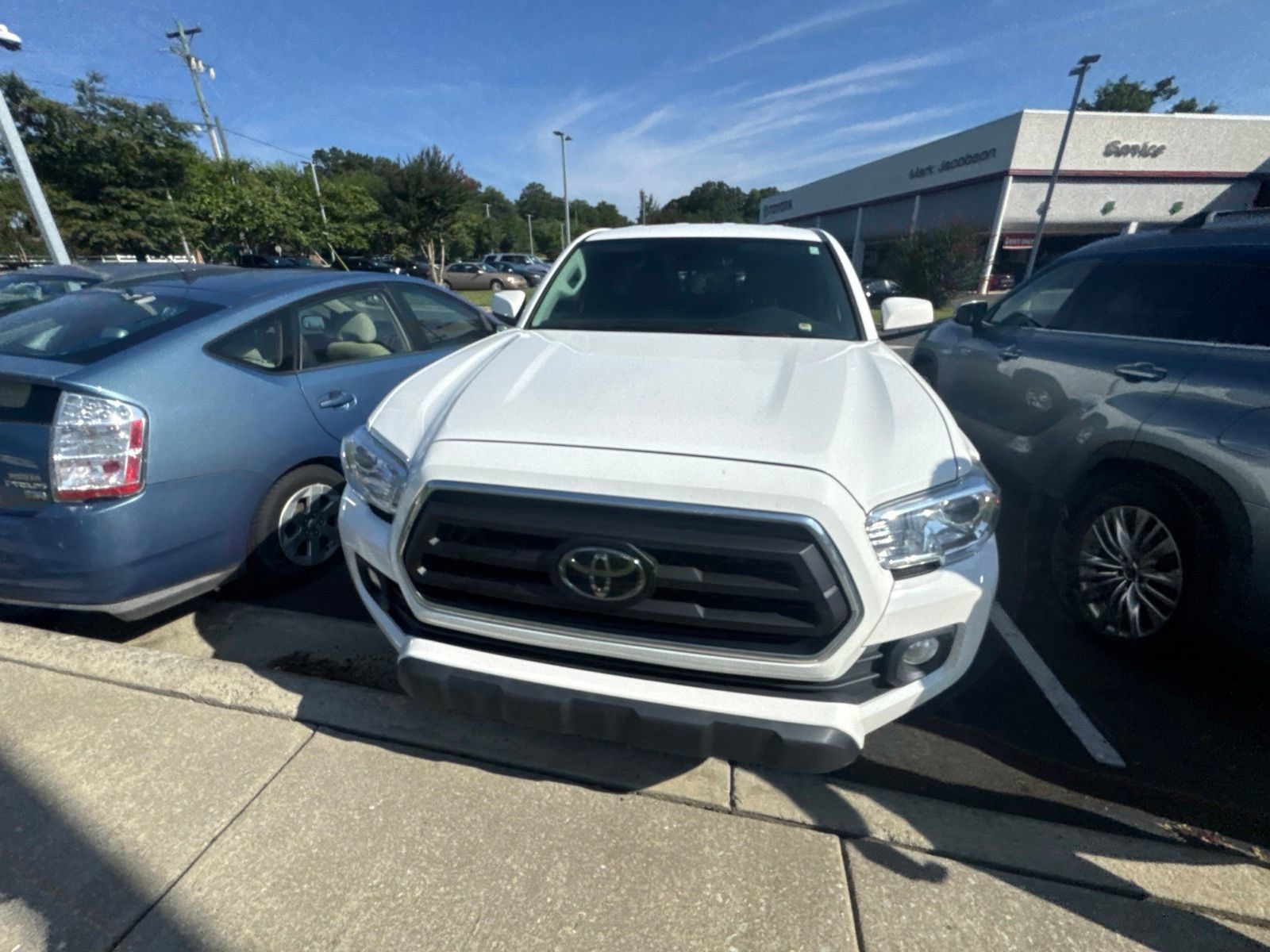 Used 2022 Toyota Tacoma SR5 RWD image 13