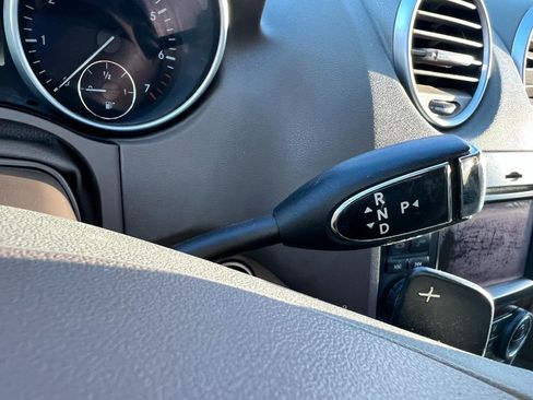 Used 2010 Mercedes-Benz ML 350 4MATIC image 24