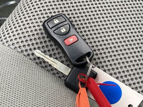 Used 2017 Nissan Frontier SV w/ SV Value Truck Package image 23